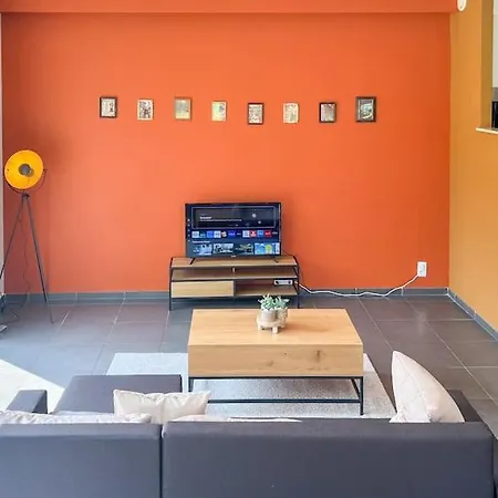 Proche De Pairi Daiza Apartment Brugelette