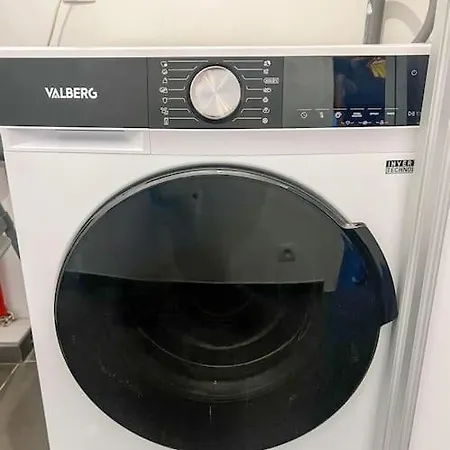 Proche De Pairi Daiza بروغيليتي