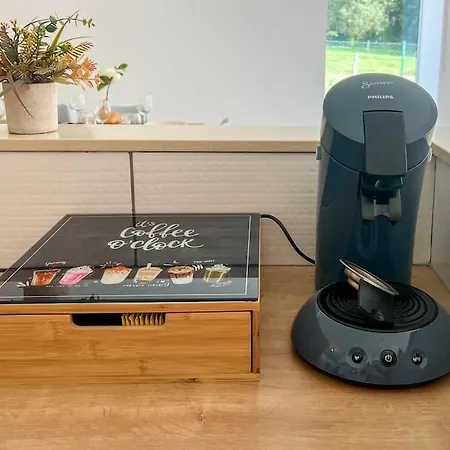 Proche De Pairi Daiza شقة *