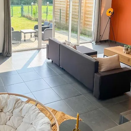 Proche De Pairi Daiza